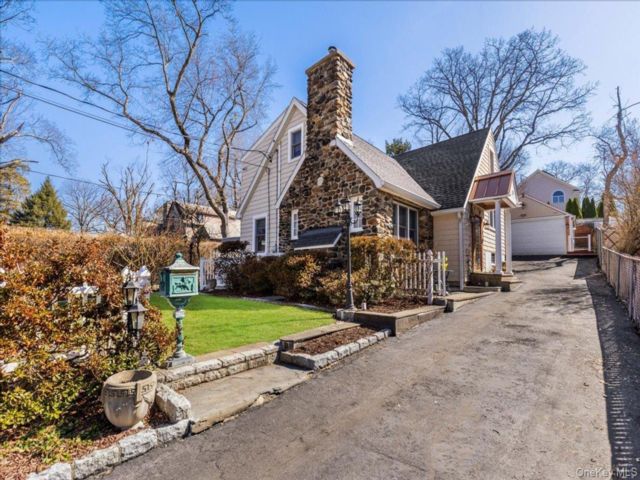 [Yonkers Real Estate, listing number 7260952]