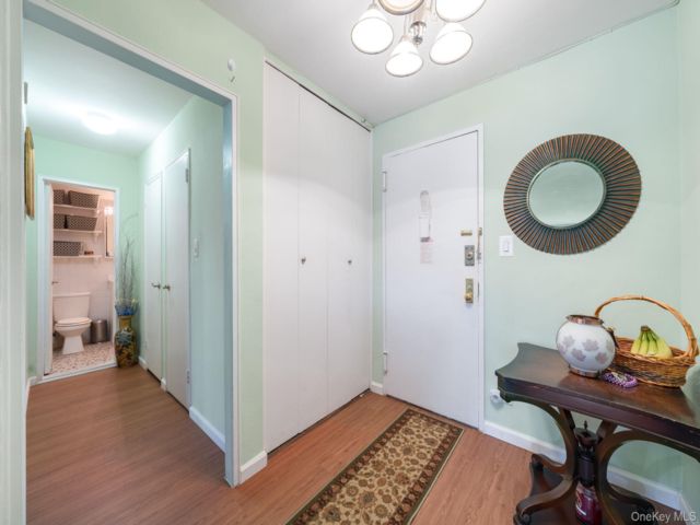 [Briarwood Real Estate, listing number 7261276]