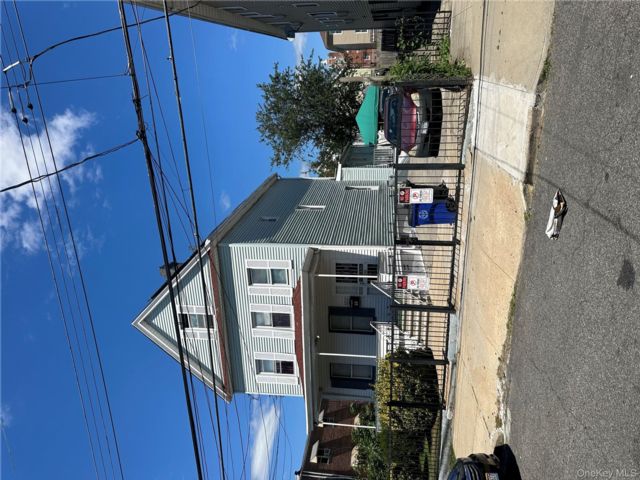 Studio,  0.00 BTH &nbsp;House style home in Mosholu