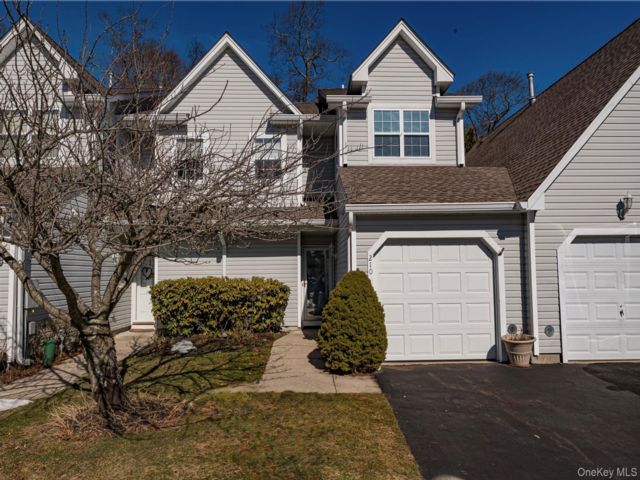 [East Setauket Real Estate, listing number 7261487]