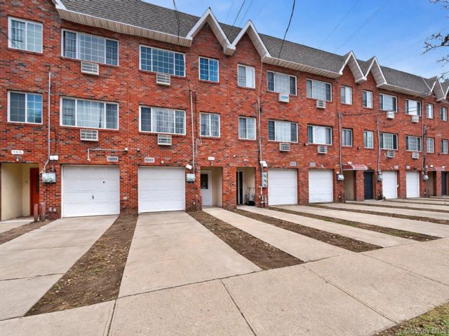 [Cypress Hills Real Estate, listing number 7261522]