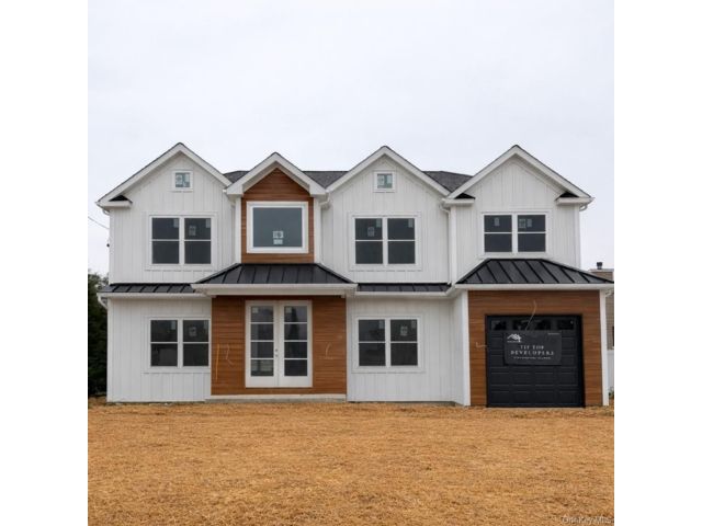 [Massapequa Real Estate, listing number 7261558]