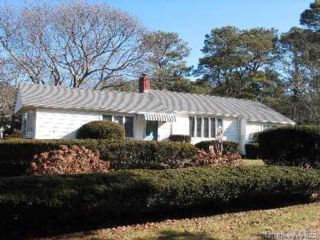  1 BR,  1.00 BTH &nbsp;Ranch style home in Hampton Bays