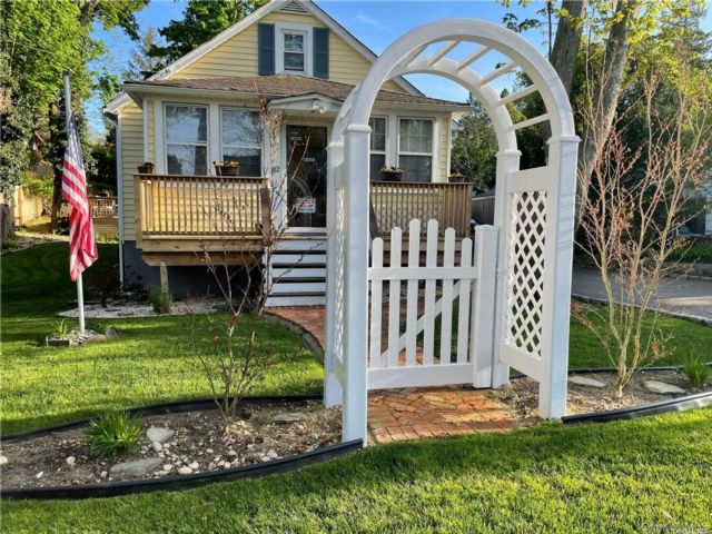 [Rocky Point Real Estate, listing number 7261850]