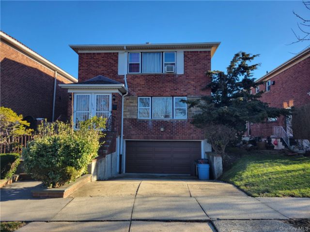 [Whitestone Real Estate, listing number 7261862]