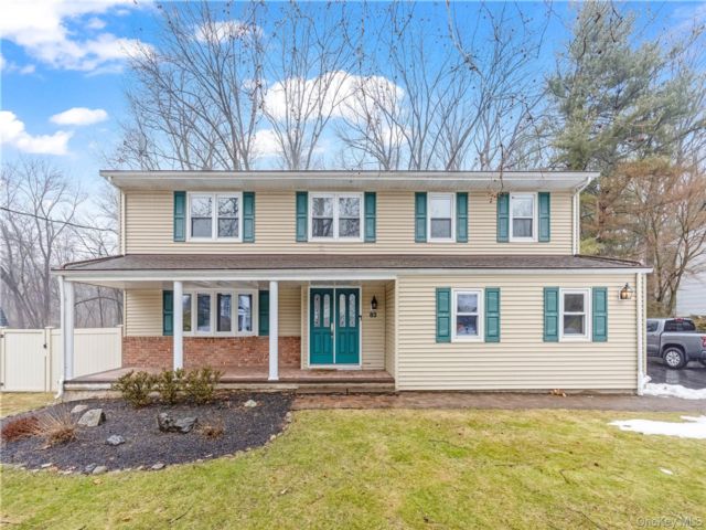  4 BR,  2.00 BTH &nbsp;Colonial style home in Tappan