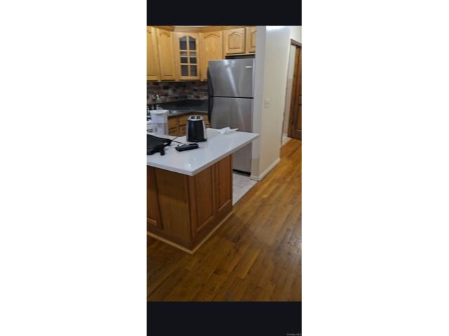  2 BR,  1.00 BTH &nbsp;Contemporary style home in Richmond Hill