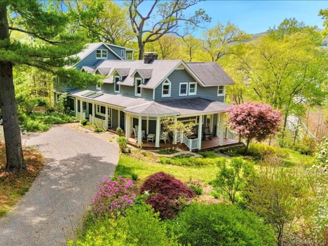  4 BR,  3.00 BTH &nbsp;Craftsman style home in Garrison