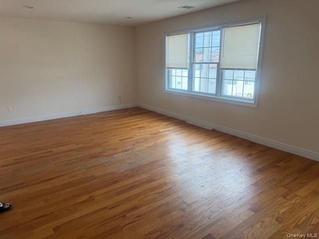 [Mineola Real Estate, listing number 7262283]