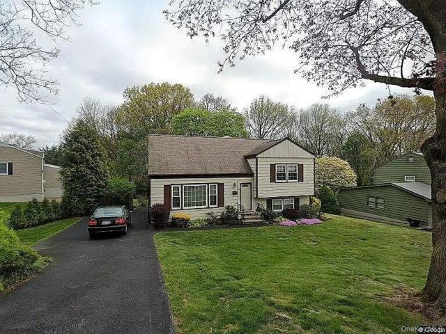 [Yonkers Real Estate, listing number 7262723]
