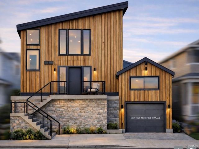  4 BR,  3.00 BTH &nbsp;Other style home in Freeport