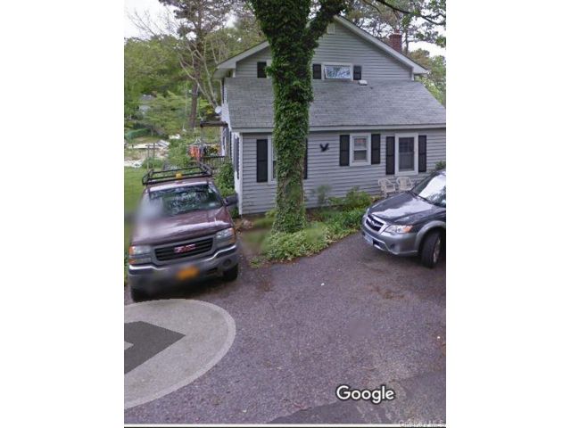 Studio,  1.00 BTH &nbsp;Ranch style home in Ridge