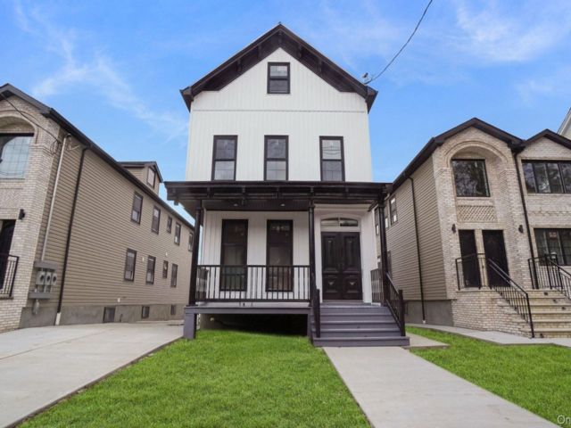 [Woodlawn Real Estate, listing number 7263097]