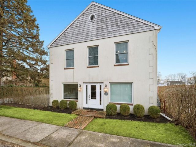 Studio,  0.00 BTH &nbsp;House style home in Southampton