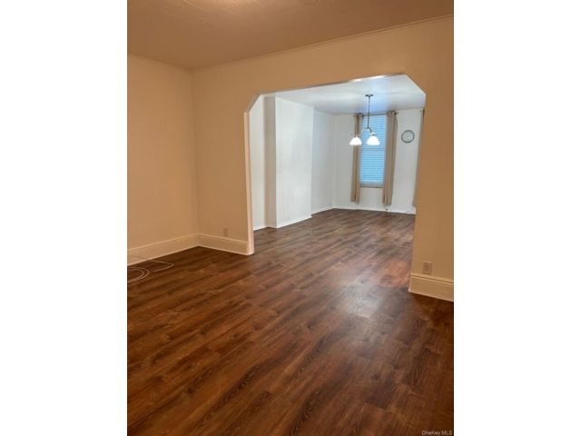  3 BR,  1.00 BTH &nbsp;Other style home in Glendale