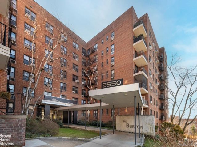 [Kingsbridge Real Estate, listing number 7263380]