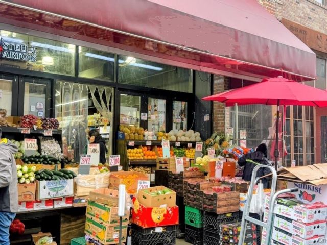Studio,  0.00 BTH &nbsp;Commercial style home in Cobble Hill