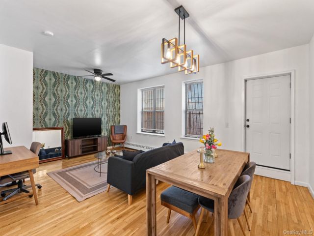  4 BR,  3.00 BTH &nbsp;Contemporary style home in Bedford Stuyvesant