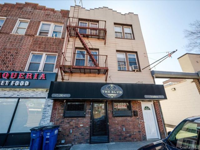 Studio,  0.00 BTH &nbsp;Commercial style home in Throggs Neck