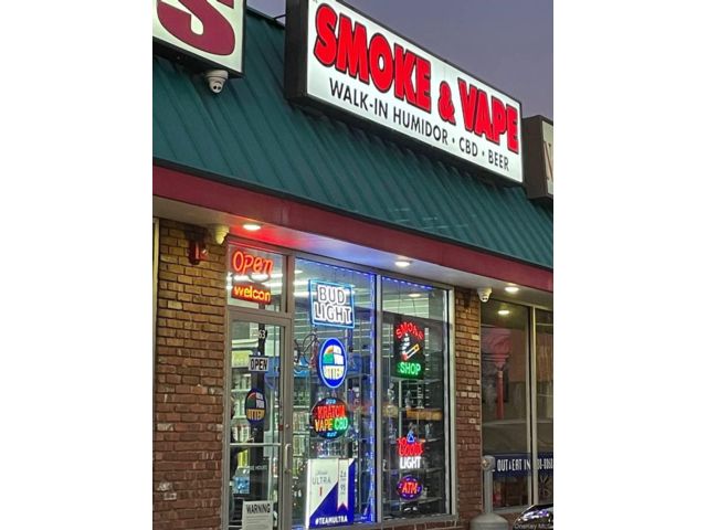 Studio,  0.00 BTH &nbsp;House style home in Centereach