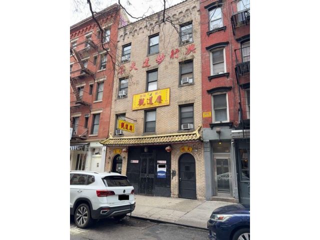 Studio,  1.00 BTH &nbsp;House style home in New York (manhattan)