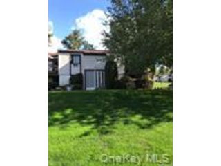  2 BR,  1.00 BTH &nbsp;A-frame style home in Ronkonkoma