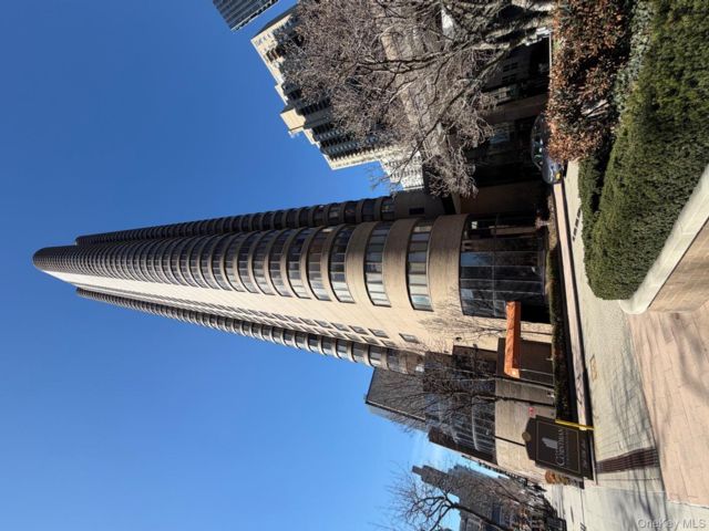  1 BR,  2.00 BTH &nbsp;Other style home in New York (manhattan)