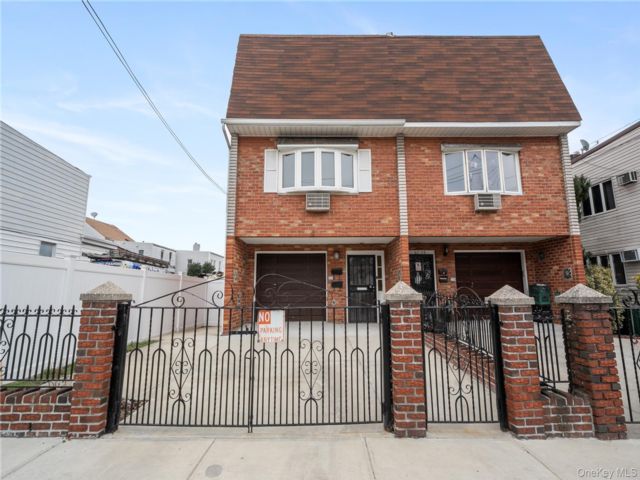 Studio,  0.00 BTH &nbsp;House style home in Middle Village