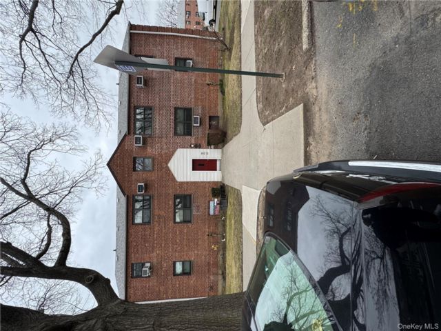 [Howard Beach Real Estate, listing number 7264475]