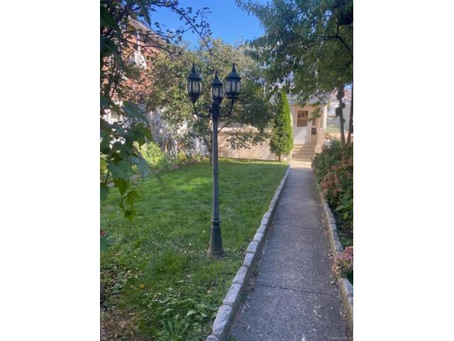[Yonkers Real Estate, listing number 7264874]