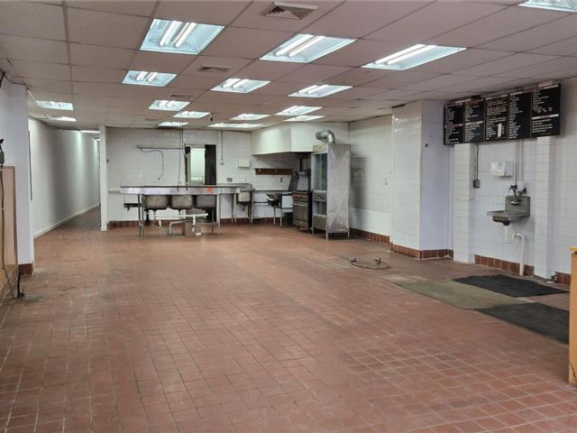 Studio,  0.00 BTH &nbsp;House style home in Glen Cove
