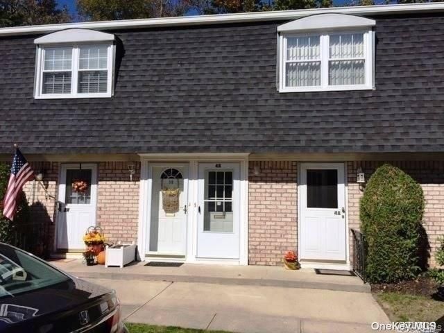 1 BR,  1.00 BTH &nbsp;House style home in Oyster Bay