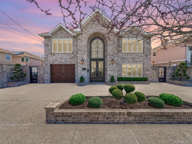 [Howard Beach Real Estate, listing number 7265305]