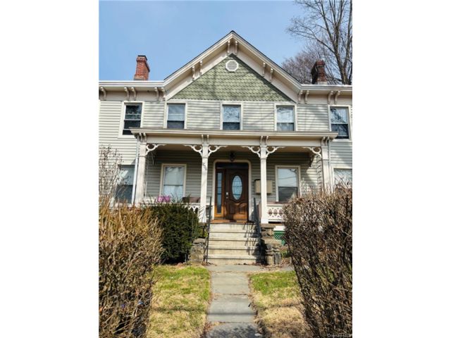  4 BR,  4.00 BTH &nbsp;Victorian style home in Peekskill