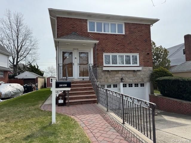  3 BR,  2.00 BTH &nbsp;Other style home in Bayside