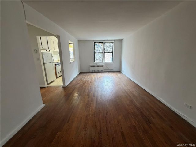  1 BR,  1.00 BTH &nbsp;Other style home in Flushing