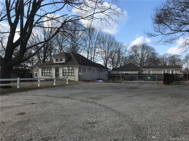 Studio,  0.00 BTH &nbsp;House style home in East Patchogue