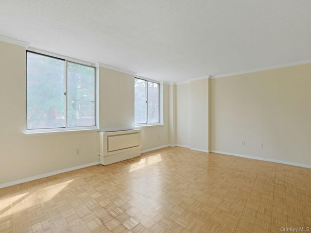 Studio,  1.00 BTH &nbsp;Other style home in New Rochelle