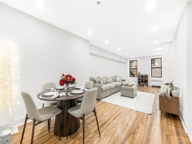[Kingsbridge Real Estate, listing number 7267257]