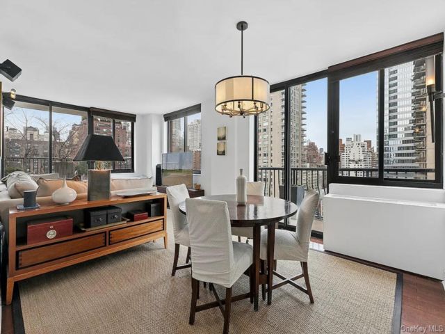  2 BR,  2.00 BTH &nbsp;Other style home in New York (manhattan)