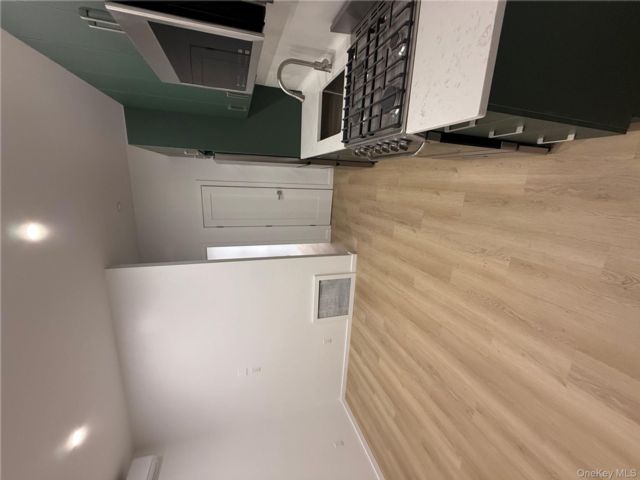 [Glendale Real Estate, listing number 7267463]