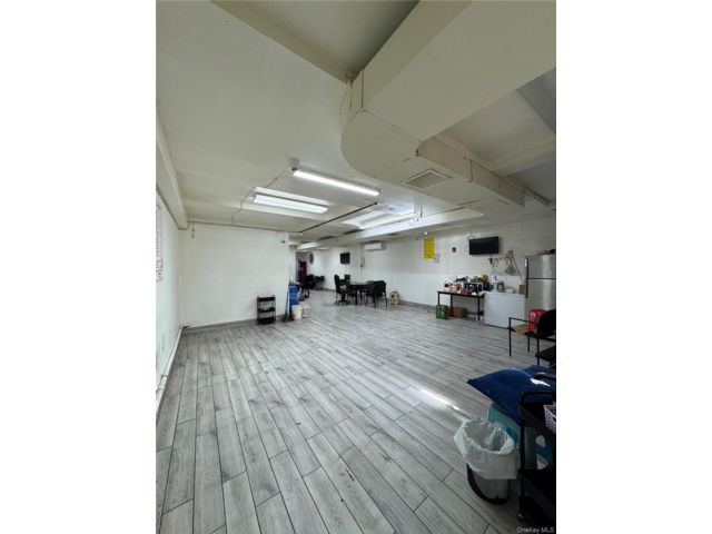 [PHOTO]