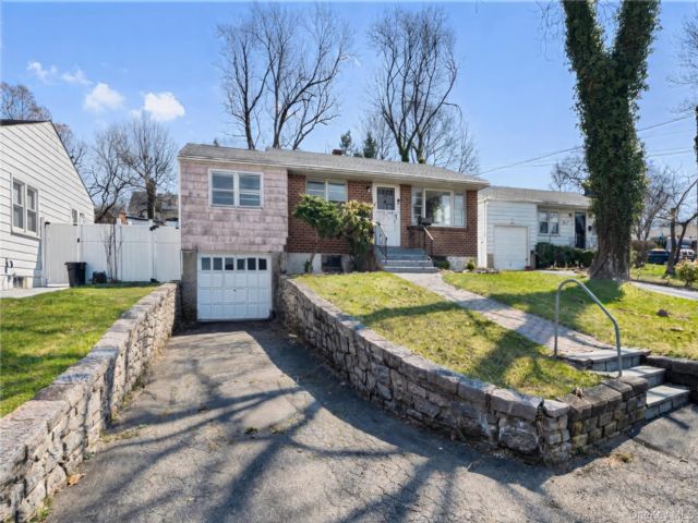 [Yonkers Real Estate, listing number 7267730]