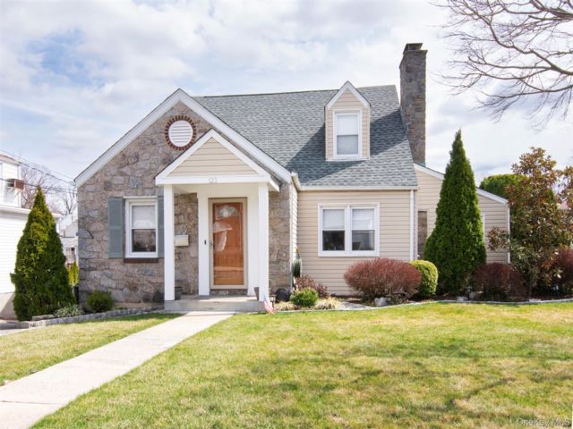 [Yonkers Real Estate, listing number 7267857]