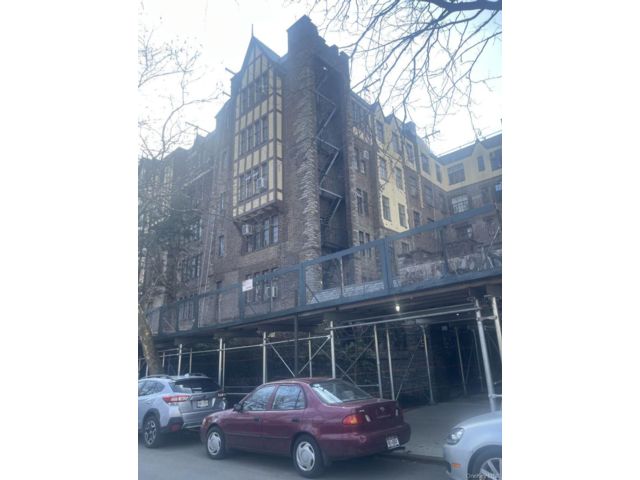  1 BR,  1.00 BTH &nbsp;Other style home in New York (manhattan)