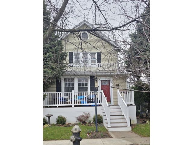  3 BR,  1.00 BTH &nbsp;Colonial style home in Flushing
