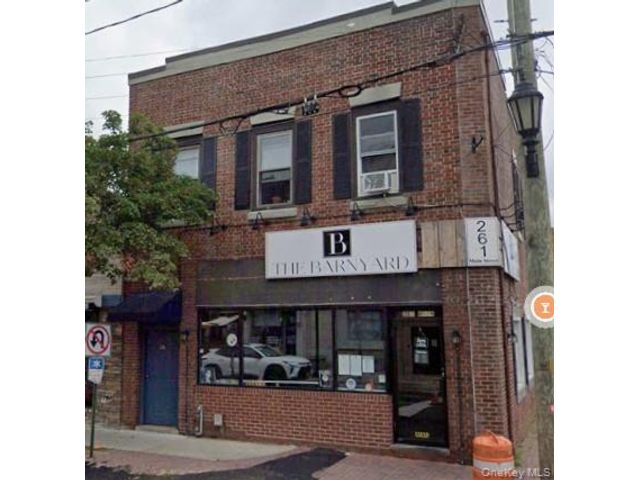  1 BR,  1.00 BTH &nbsp;Other style home in Farmingdale