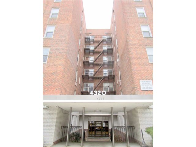 [Woodlawn Real Estate, listing number 7268366]