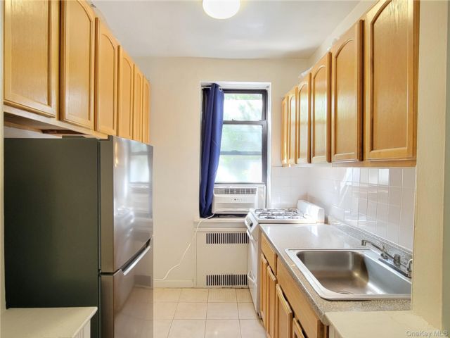 Studio,  1.00 BTH &nbsp;Condo style home in Forest Hills