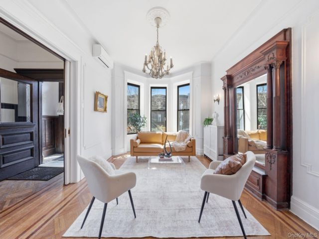  4 BR,  4.00 BTH &nbsp;Other style home in Lefferts Garden